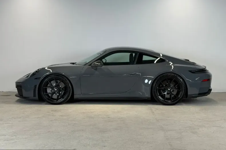 Porsche 911 din 2025 cu 3.450 km - oferta POR249571 - foto 4