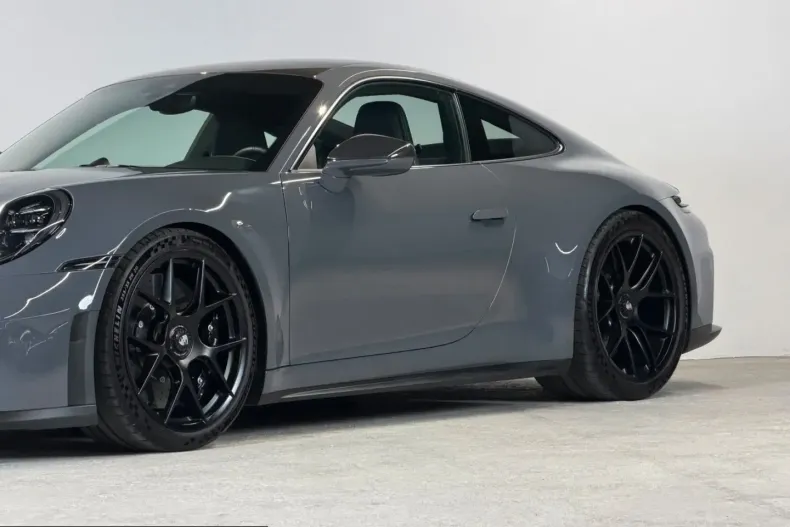 Porsche 911 din 2025 cu 3.450 km - oferta POR249571 - foto 8