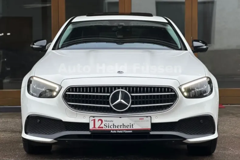 Mercedes-Benz E 200 (Clasa E) din 2022 cu 56.000 km - oferta MER249573 - foto 3
