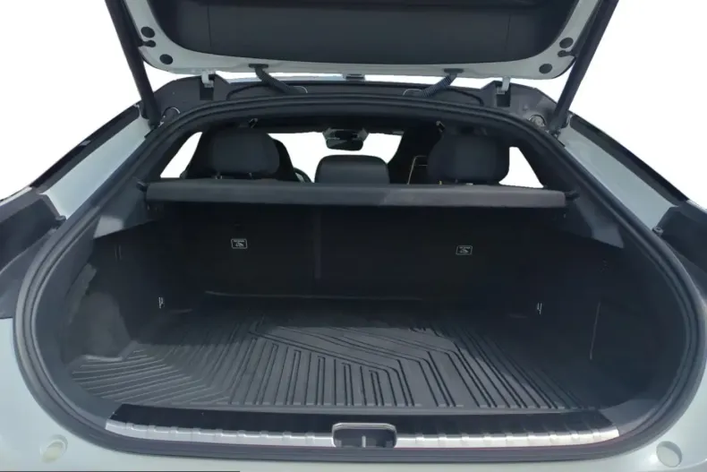 Zeekr 001 din 2025 cu 10.500 km - oferta ZEE249574 - foto 6