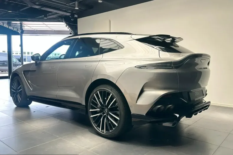 Aston Martin DBX din 2023 cu 43.000 km - oferta AST249580 - foto 3