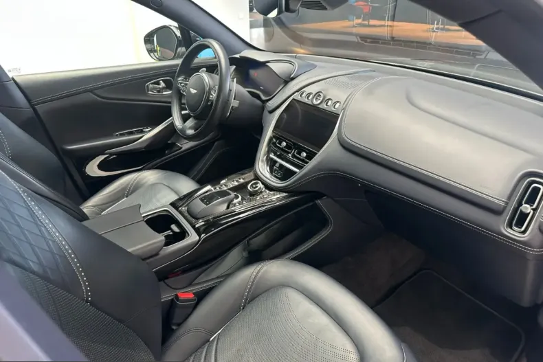 Aston Martin DBX din 2023 cu 43.000 km - oferta AST249580 - foto 13