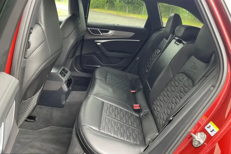 Audi RS6 din 2025 cu 9.300 km - oferta AUD249581 - foto 17