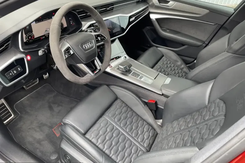 Audi RS6 din 2025 cu 9.300 km - oferta AUD249581 - foto 35