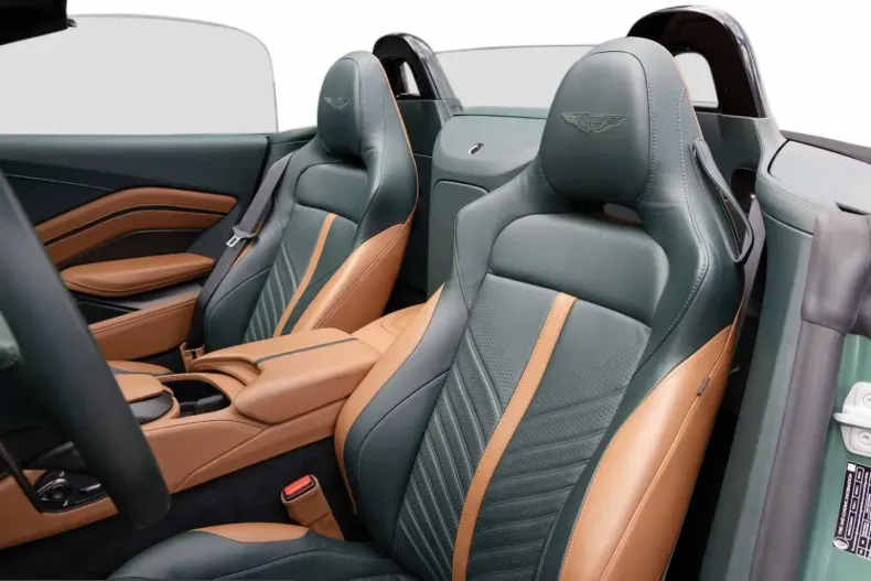 Aston Martin V12 Vantage din 2023 cu 11.050 km - oferta AST249582 - foto 22