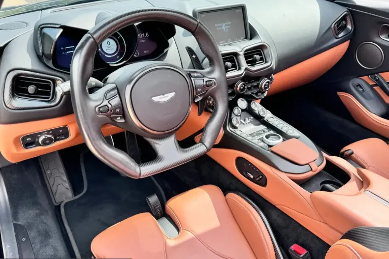 Aston Martin V12 Vantage din 2023 cu 16.000 km - oferta AST249584 - foto 6