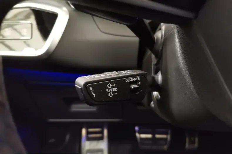 Audi RS6 din 2025 cu 19.999 km - oferta AUD249590 - foto 12