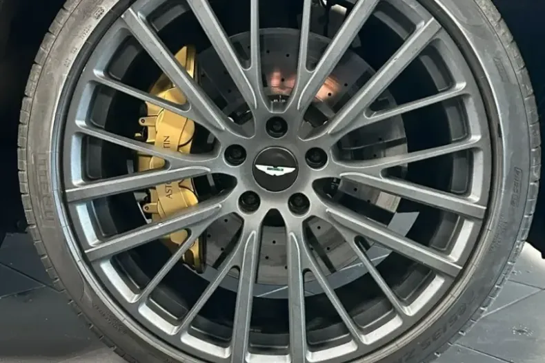Aston Martin DBX din 2023 cu 35.500 km - oferta AST249591 - foto 10