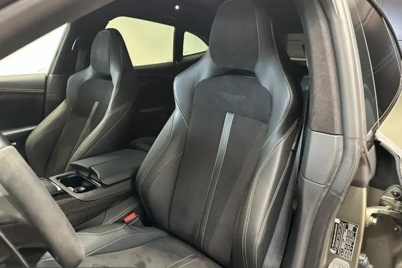 Aston Martin DBX din 2023 cu 35.500 km - oferta AST249591 - foto 14