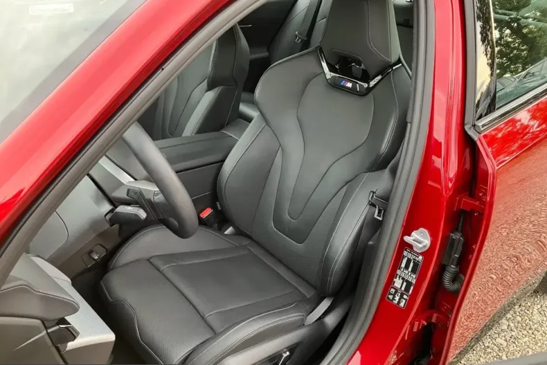 BMW 520 (Seria 5) din 2025 cu 23.700 km - oferta BMW249592 - foto 10