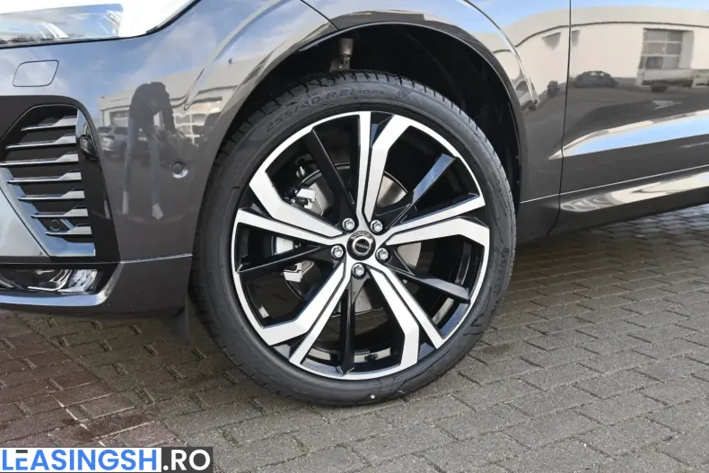 Volvo XC60 din 2024 cu 12.000 km - oferta VOL249594 - foto 11