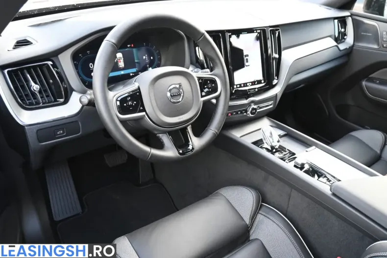 Volvo XC60 din 2024 cu 12.000 km - oferta VOL249594 - foto 12