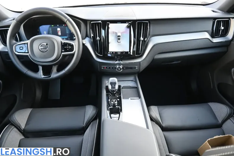 Volvo XC60 din 2024 cu 12.000 km - oferta VOL249594 - foto 20