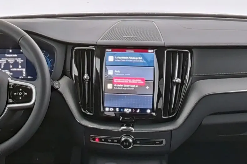 Volvo XC60 din 2025 cu 23.000 km - oferta VOL249595 - foto 10