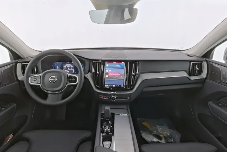 Volvo XC60 din 2025 cu 23.000 km - oferta VOL249595 - foto 15