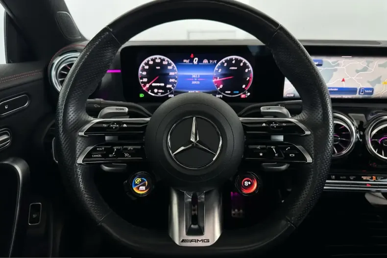 Mercedes-Benz CLA 35 AMG (Clasa CLA) din 2024 cu 30.900 km - oferta MER249596 - foto 14