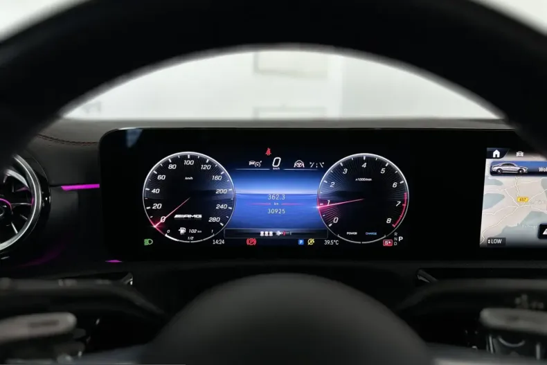 Mercedes-Benz CLA 35 AMG (Clasa CLA) din 2024 cu 30.900 km - oferta MER249596 - foto 18