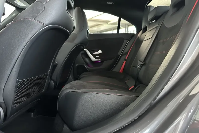 Mercedes-Benz CLA 35 AMG (Clasa CLA) din 2024 cu 30.900 km - oferta MER249596 - foto 27