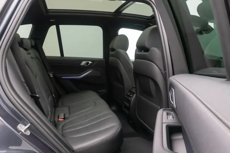 BMW X5 (Seria X) din 2021 cu 40.412 km - oferta BMW249602 - foto 26