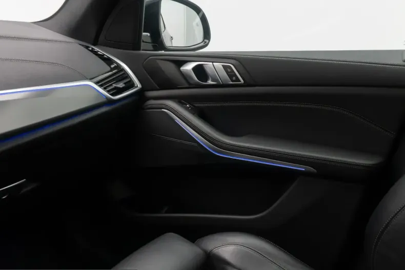 BMW X5 (Seria X) din 2021 cu 40.412 km - oferta BMW249602 - foto 36