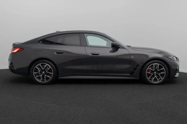 BMW M440 (Seria 4) din 2023 cu 32.900 km - oferta BMW249603 - foto 4