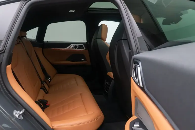 BMW M440 (Seria 4) din 2023 cu 32.900 km - oferta BMW249603 - foto 25