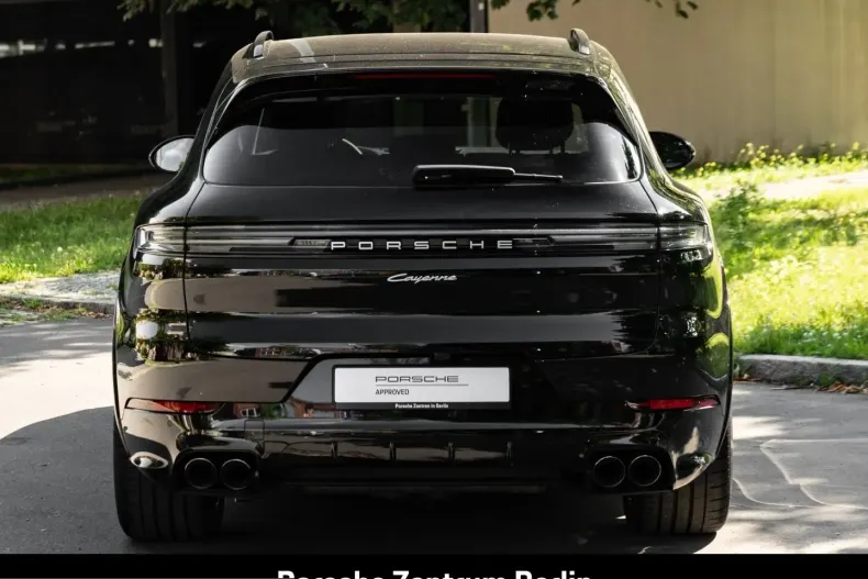 Porsche Cayenne din 2023 cu 34.416 km - oferta POR249608 - foto 4