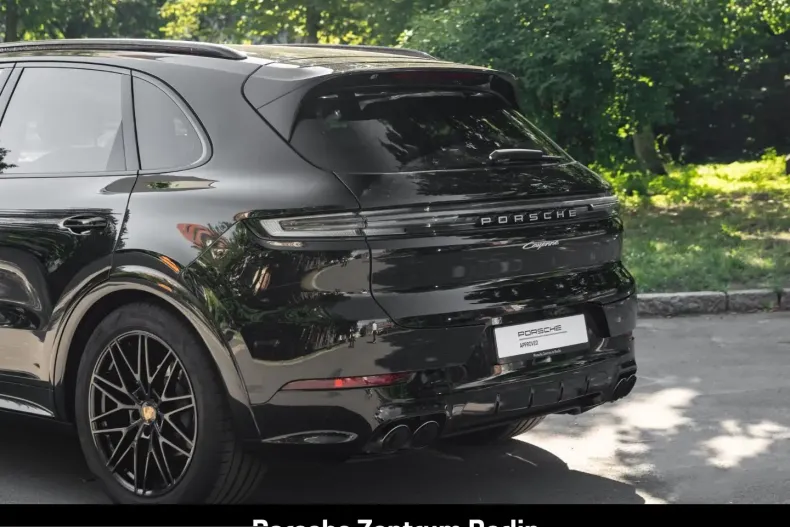 Porsche Cayenne din 2023 cu 34.416 km - oferta POR249608 - foto 7