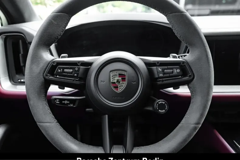 Porsche Cayenne din 2023 cu 34.416 km - oferta POR249608 - foto 19