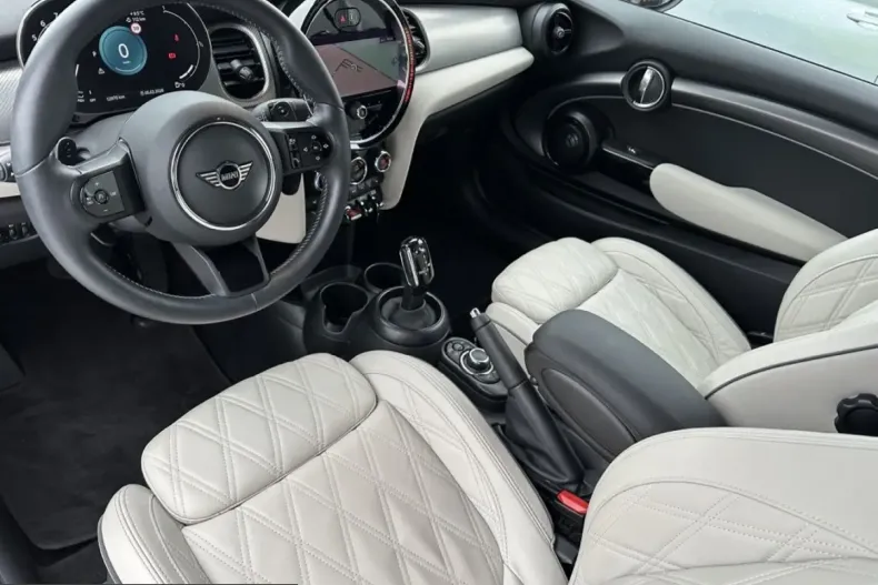 MINI Cooper S Cabrio din 2023 cu 12.450 km - oferta MIN249610 - foto 7