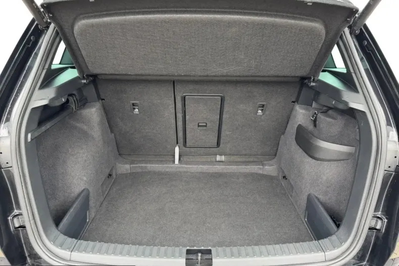 Skoda Karoq din 2025 cu 29.930 km - oferta SKO249612 - foto 6