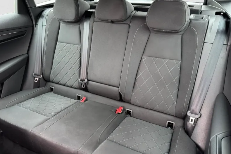 Skoda Karoq din 2025 cu 29.930 km - oferta SKO249612 - foto 9