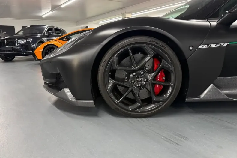 Maserati MC20 din 2022 cu 5.350 km - oferta MAS249620 - foto 9
