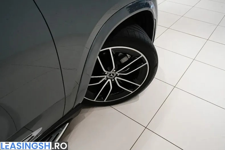 Mercedes-Benz GLE 300 (Clasa GLE) din 2023 cu 39.000 km - oferta MER249623 - foto 28