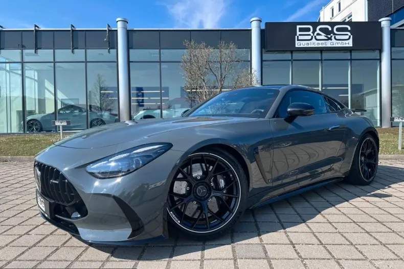 Mercedes-Benz AMG GT (Clasa GT) din 2025 cu 4.300 km - oferta MER249637 - foto 1