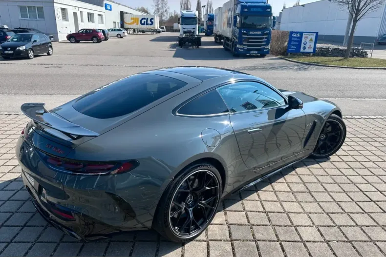 Mercedes-Benz AMG GT (Clasa GT) din 2025 cu 4.300 km - oferta MER249637 - foto 6
