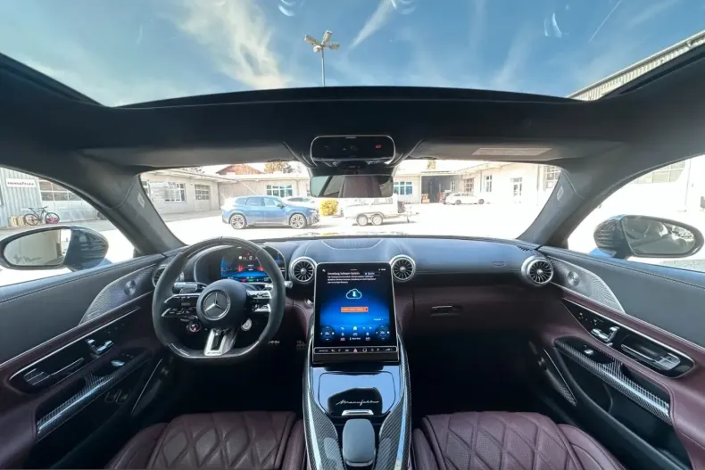 Mercedes-Benz AMG GT (Clasa GT) din 2025 cu 4.300 km - oferta MER249637 - foto 19