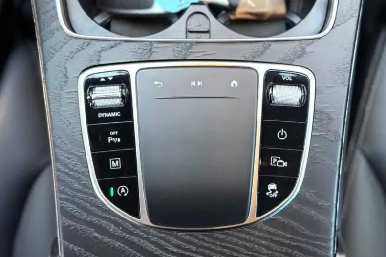 Mercedes-Benz GLC 200 (Clasa GLC) din 2021 cu 150.000 km - oferta MER249639 - foto 27