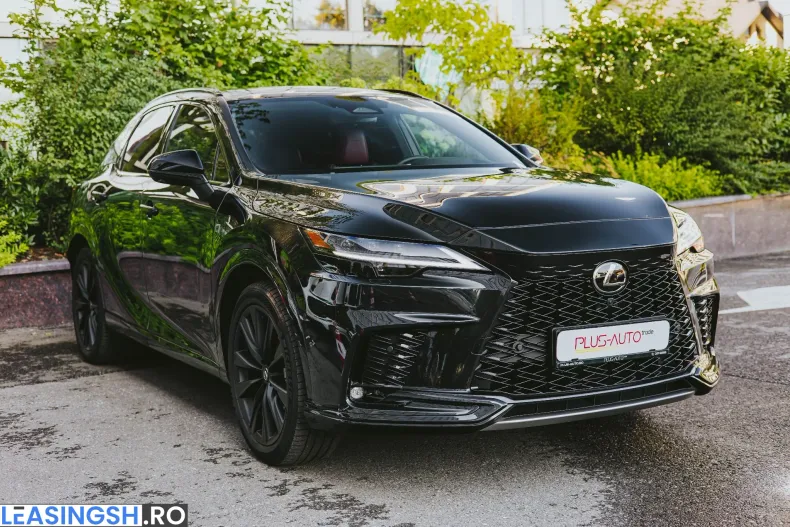 Lexus Seria RX din 2025 cu 27.900 km - oferta LEX249640 - foto 1