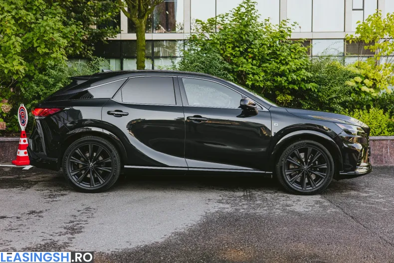 Lexus Seria RX din 2025 cu 27.900 km - oferta LEX249640 - foto 6
