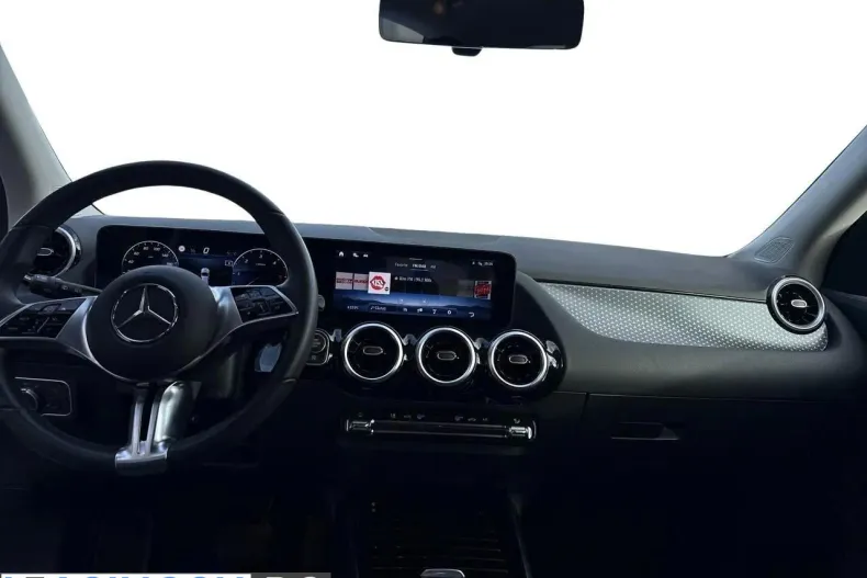 Mercedes-Benz GLA din 2024 cu 21.664 km - oferta MER249642 - foto 11