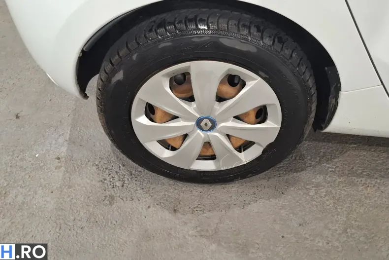 Renault ZOE din 2020 cu 43.476 km - oferta REN249643 - foto 9