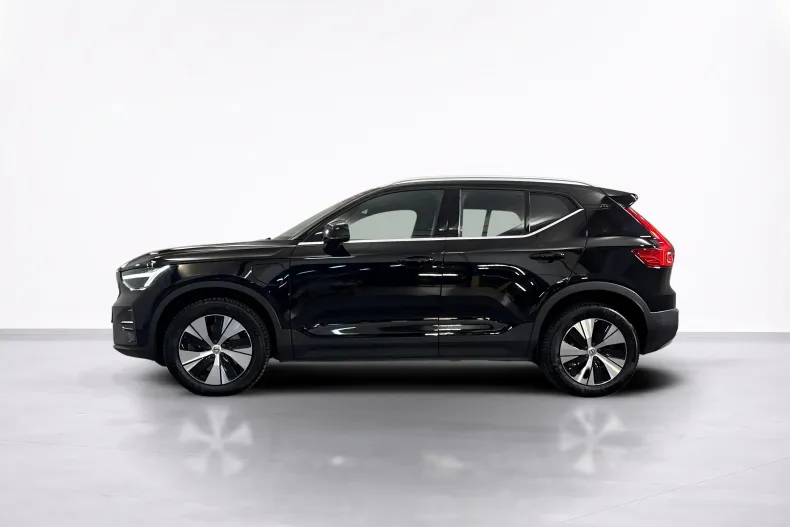 Volvo XC40 din 2023 cu 134.427 km - oferta VOL249646 - foto 2