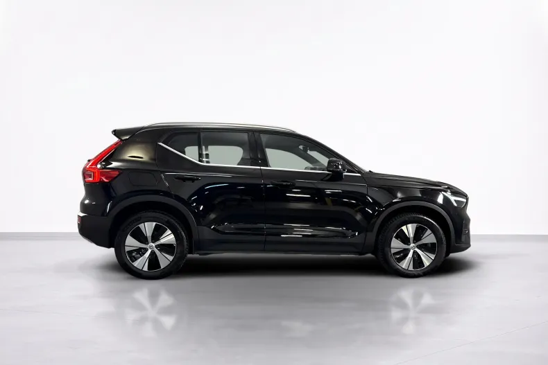 Volvo XC40 din 2023 cu 134.427 km - oferta VOL249646 - foto 6