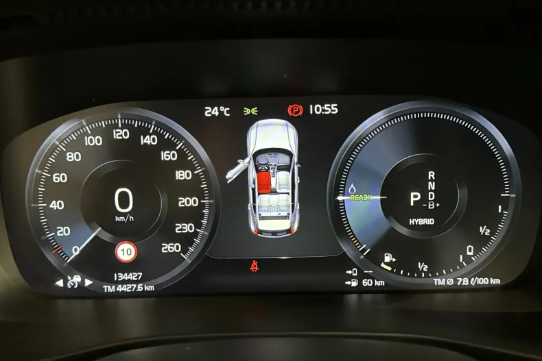 Volvo XC40 din 2023 cu 134.427 km - oferta VOL249646 - foto 10
