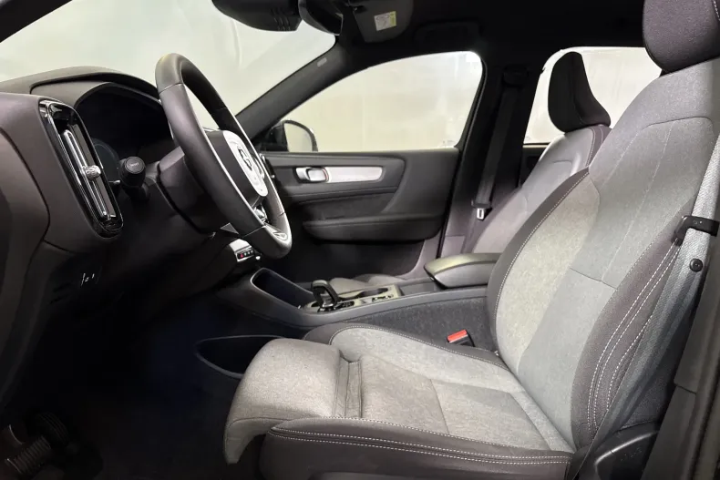 Volvo XC40 din 2023 cu 134.427 km - oferta VOL249646 - foto 21