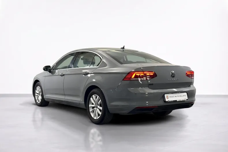 Volkswagen Passat din 2022 cu 34.814 km - oferta VOL249647 - foto 3