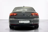 Volkswagen Passat din 2022 cu 34.814 km - oferta VOL249647 - foto 4