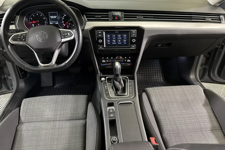 Volkswagen Passat din 2022 cu 34.814 km - oferta VOL249647 - foto 9