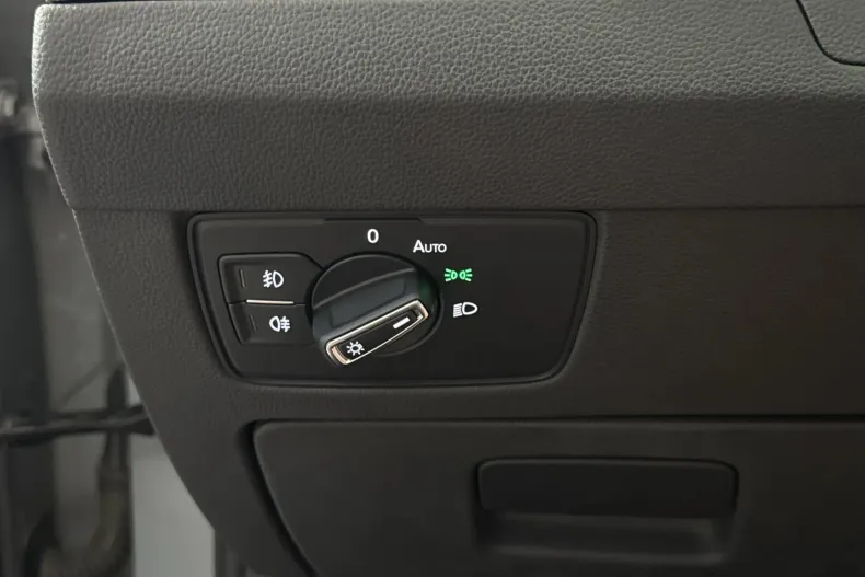 Volkswagen Passat din 2022 cu 34.814 km - oferta VOL249647 - foto 15